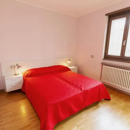 Appartamento 2 Livelli Apartment *